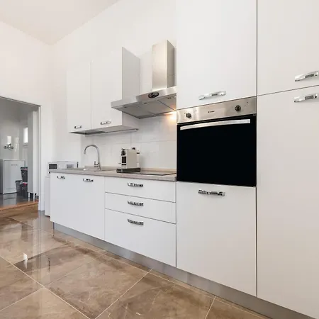 Speciosa Best Vacation Ever Apartment Cagliari